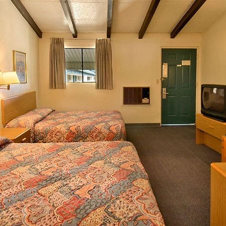 Peoria Inn Талса Экстерьер фото
